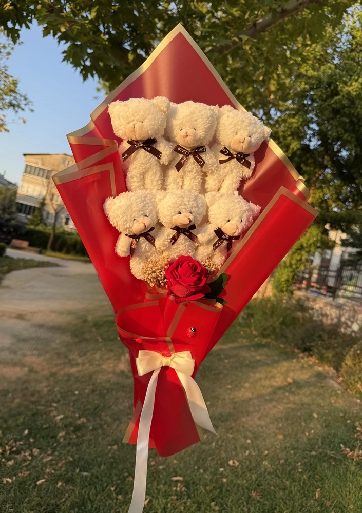 6'Lı Pofuduk Beyaz Peluş Ayı Buketi