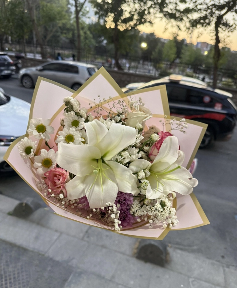 Lilyum Bahçesi