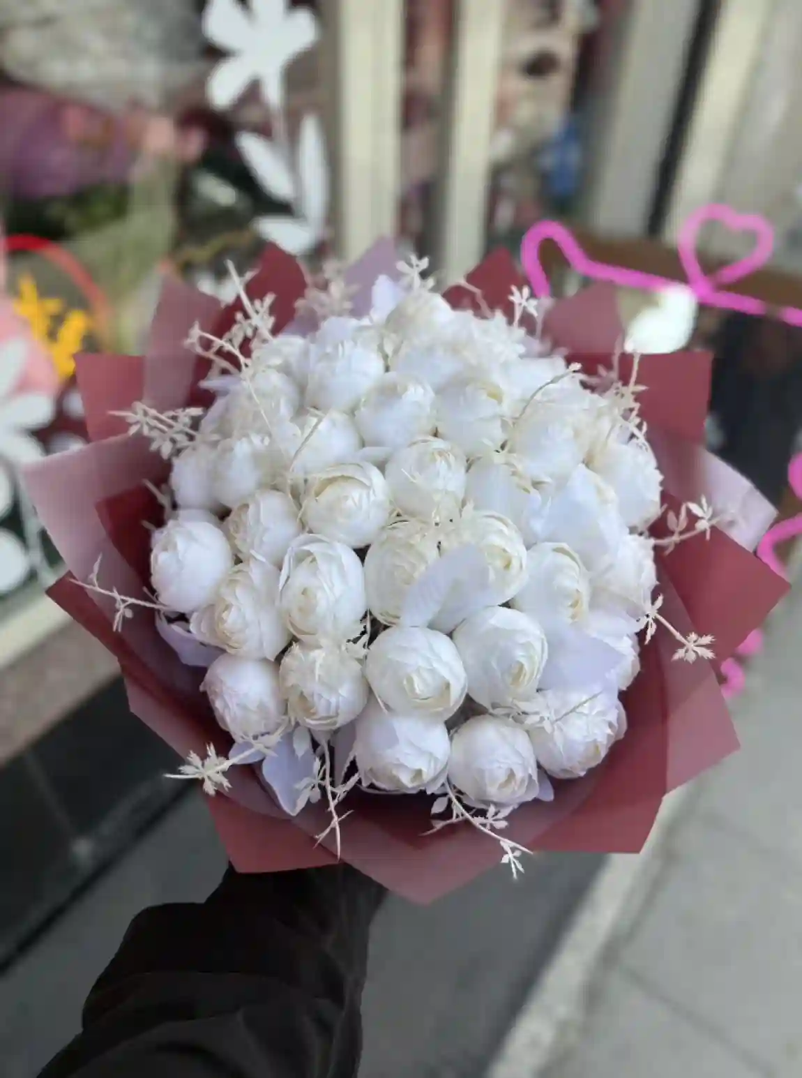 Yapay Beyaz Şakayık Buket (Kırmızı)